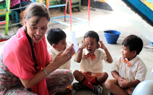 4. Volunteer Ubud