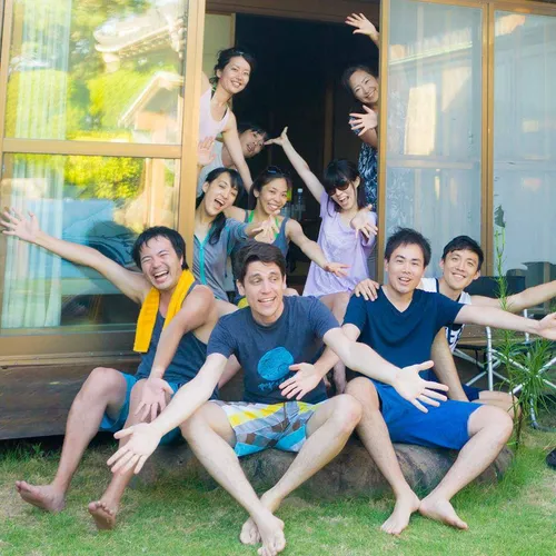 4. Tourism job Japan