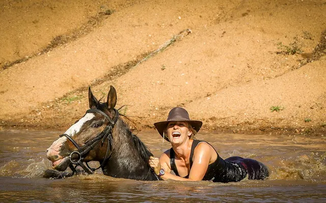 Volontär på hästryggen